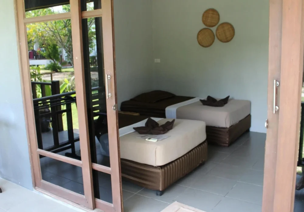 Twin room